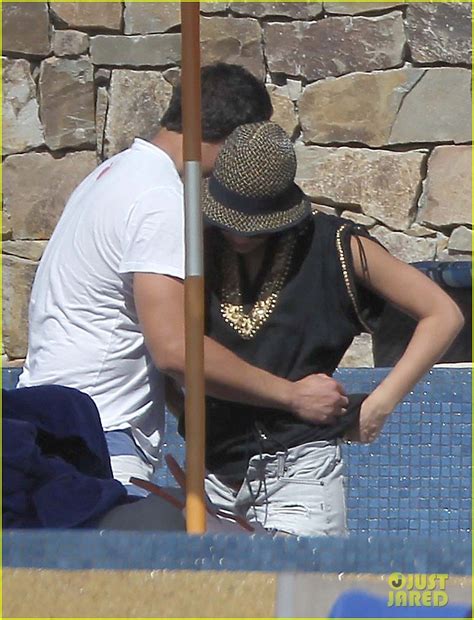 Jessica Alba Pink Bikini In Cabo Photo 2613960 Bikini Cash Warren Celebrity Babies Haven