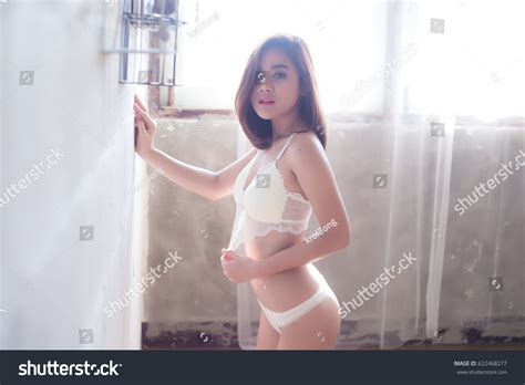 Sexy Beautiful Asian Woman White Lingerie Stock Photo 622468277 Shutterstock