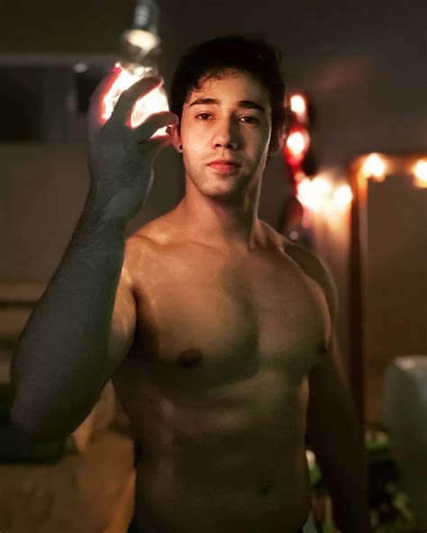 Be your light âœ nudes gaybrosgonemild NUDE PICS ORG