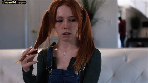 Petite Ginger Babe Sucks Cock Be4 DP Pounding In 3some