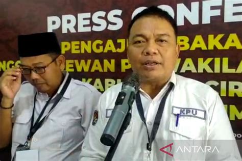 KPU Cirebon Terima Pendaftaran 50 Bacaleg Dari PKS ANTARA News