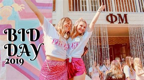 How Phi Mu At Ole Miss Does Bid Day Ole Miss Bid Day 2019 Vlog