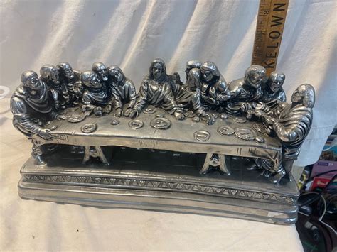 Last supper sculpture