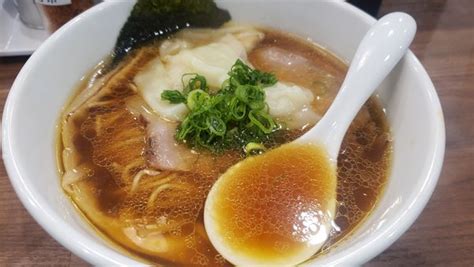 『ワンタン中華そば』らーめん・餃子 ひしお亭のレビュー ラーメンデータベース