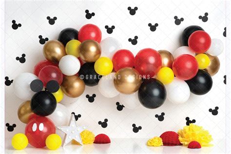Mickey Mouse Balloon Arch
