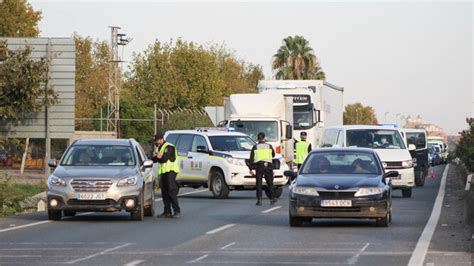 El Control De La Polic A A La Salida De C Rdoba En Fotograf As