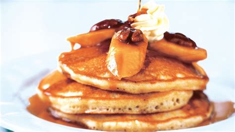 Banana Pecan Caramel Pancakes Recipe