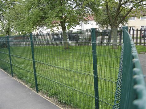 Paladin Style Fencing Optima Perimeter Mesh Fencing Zaun Ltd