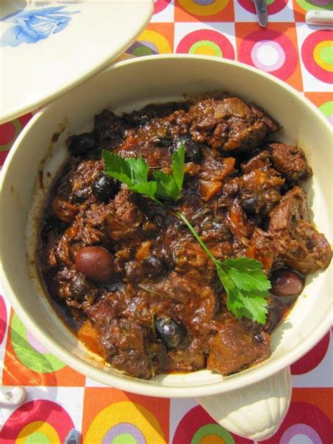 Daube de boeuf aux olives – Artofit