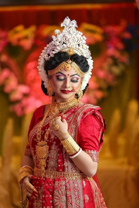 Discover 10 Traditional Bengali Bridal Hairstyles For The Big Day