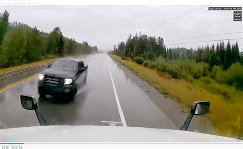 Semi Narrowly Misses Head On Collision East Kootenay Elk Valley