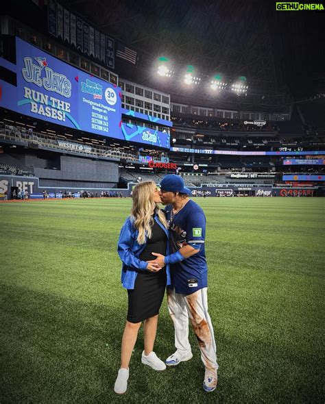 Justin Turner Wiki, Biography, Age, Gallery, Spouse and more