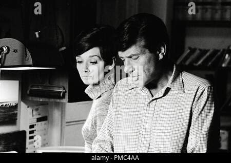 Efrem Zimbalist Jr And Audrey Hepburn Wait Until Dark 1967 Warner