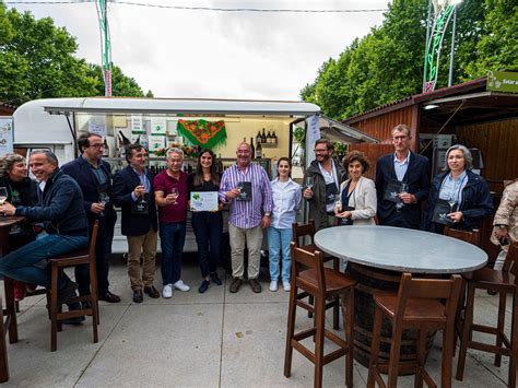 Est Aberta A Festa Do Vinho Verde E Dos Produtos Regionais De