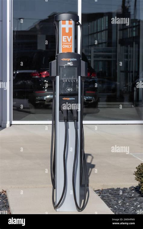 Indianapolis Circa December Chargepoint Ev Charging Station