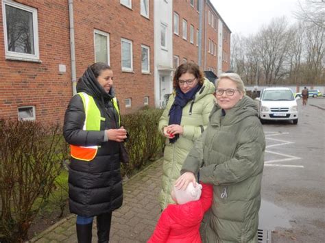 Mahnwache in Rendsburg Trauer um getötete Mutter SHZ