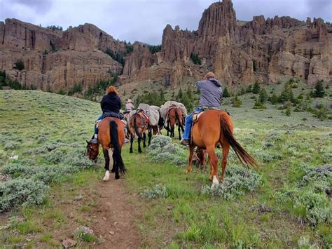 Discover the Best Things to Do in Cody, Wyoming | Wander With Wonder