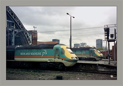 Heute fahren hier Eurostarzüge Richtng Kontinent doch im November 2000