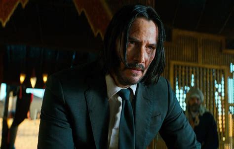 Keanu Reeves Cut A Man S Head Open On John Wick Chapter 4 Set