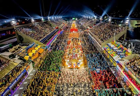 Destinos Imperd Veis Para Curtir A Folia No Carnaval