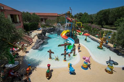 Blue Marine Resort Acquapark E Super Show Nel Cuore Del Cilento