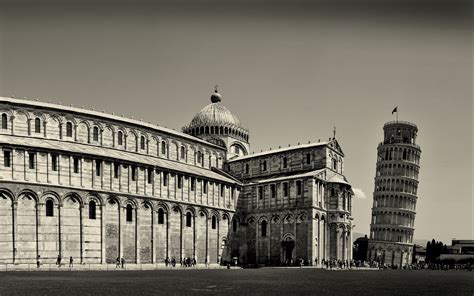 Online Crop Gray Scale Photo Of Leaning Tower Of Pisa HD Wallpaper