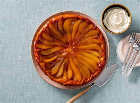 Tarte Tatin Van Peer Met Zoute Karamel Recept Allerhande Albert Heijn