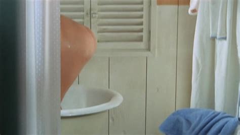 Nude Video Celebs Lea Massari Nude La Course Du Lievre A Travers Les Champs