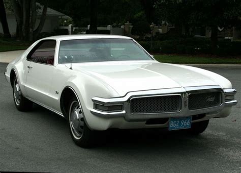 STUNNING LOW MILE SURVIVOR 1968 Oldsmobile Toronado Deluxe Coupe 67K