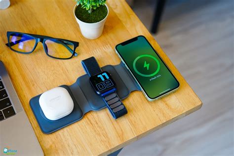 รีวิว BAZIC GoMag Trio 3-in-1 แท่นชาร์จไร้สายพับได้ พกพาสะดวก พร้อมใช้ ...