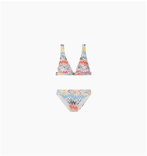 Descubre qué bikini te sentará bien todos los veranos de tu vida según tu tipo de pecho Foto