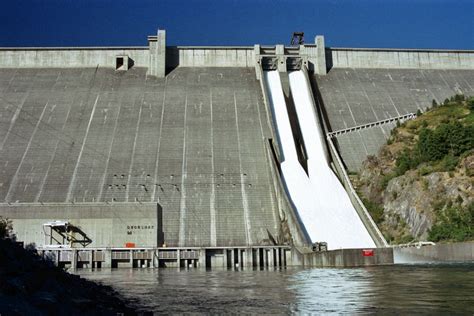 Dworshak Dam Construction