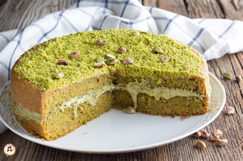 Torta Al Pistacchio Ripiena Di Crema Dolce Tipo Nutella Ricetta