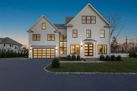 3411 Cypress Ct Monmouth