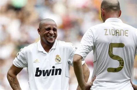 Real Madrid Roberto Carlos Revela Secretos De Vestidor De Gal Cticos