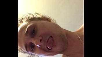 Tom Bur Es Por El Bienestar Del Sexo Y El Dinero XVIDEOS