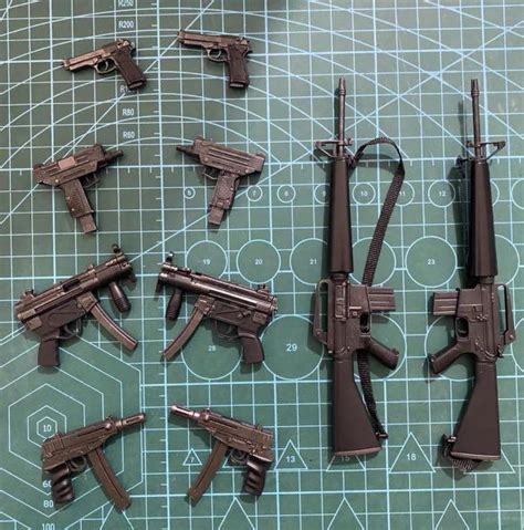 The Matrix Hot Toys Scale Mms Neo Pistols Rifles Machine Guns Weapons Hobbies Toys