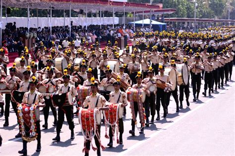 SRI LANKA-COLOMBO-INDEPENDENCE DAY-PARADE