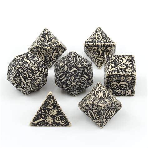 100+ DND Dice Sets | Build Your Dungeons & Dragons Dice Horde – Awesome ...