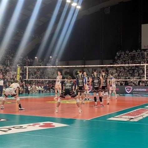 Superlega La Sir Safety Susa Perugia Mette Le Mani Sulla Regular