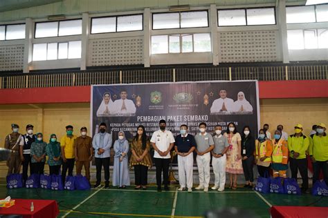 Sambut Lebaran Dengan 10 000 Paket Sembako Cinta Kasih Yayasan Buddha