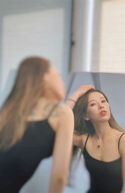 女神VS神女 Porn Pic