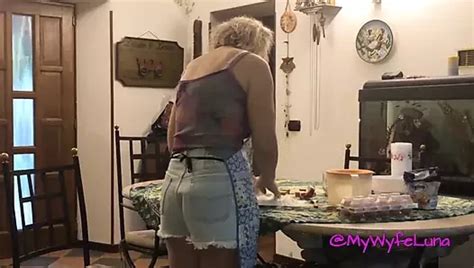 Oma Hat Schmerzhaft Anal Serbisch Srpski Von Krmanjonac Xhamster