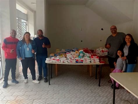 Fundo Social De Ribeir O Pires Realiza Entrega De Alimentos A Igreja