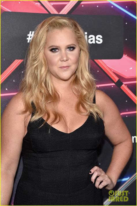 Amy Schumer Ties Anal Joke To Charlie The Chocolate Factory Photo 3496213 Annabelle