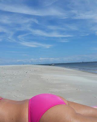 Hot Milf Bikini Sc Fishing On A Boat Porn Pictures Xxx Photos Sex Images Pictoa