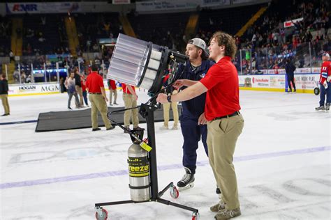 Springfield Thunderbirds VS Lehigh Valley Phantoms 11/2/24 - masslive.com