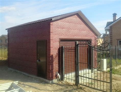 Гараж 4,2 х 5,4 м, скошенная кровля - Шведский металлический гараж на ...