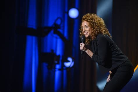 Michelle Wolf: Joke Show | Best Stand-Up Comedy on Netflix | POPSUGAR ...