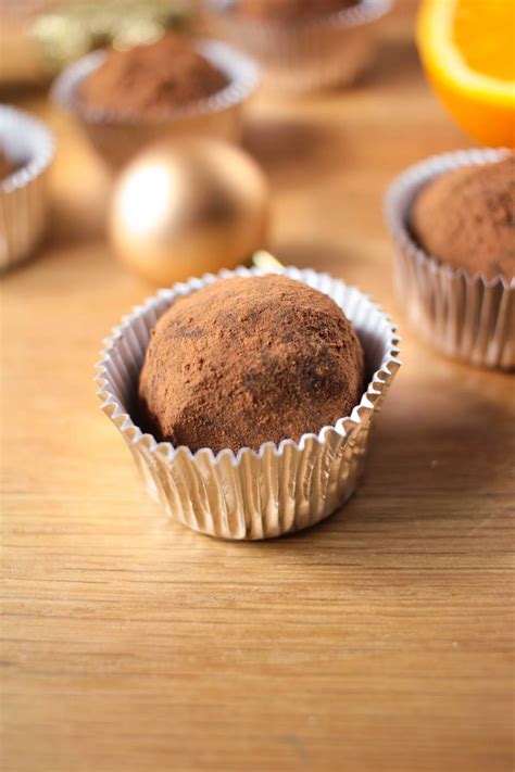 Dark Chocolate Orange Truffles Recipe (Quick and Easy Dessert ...